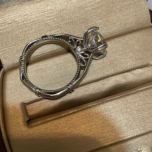 Verragio 💍 White Gold Designer Engagement Ring